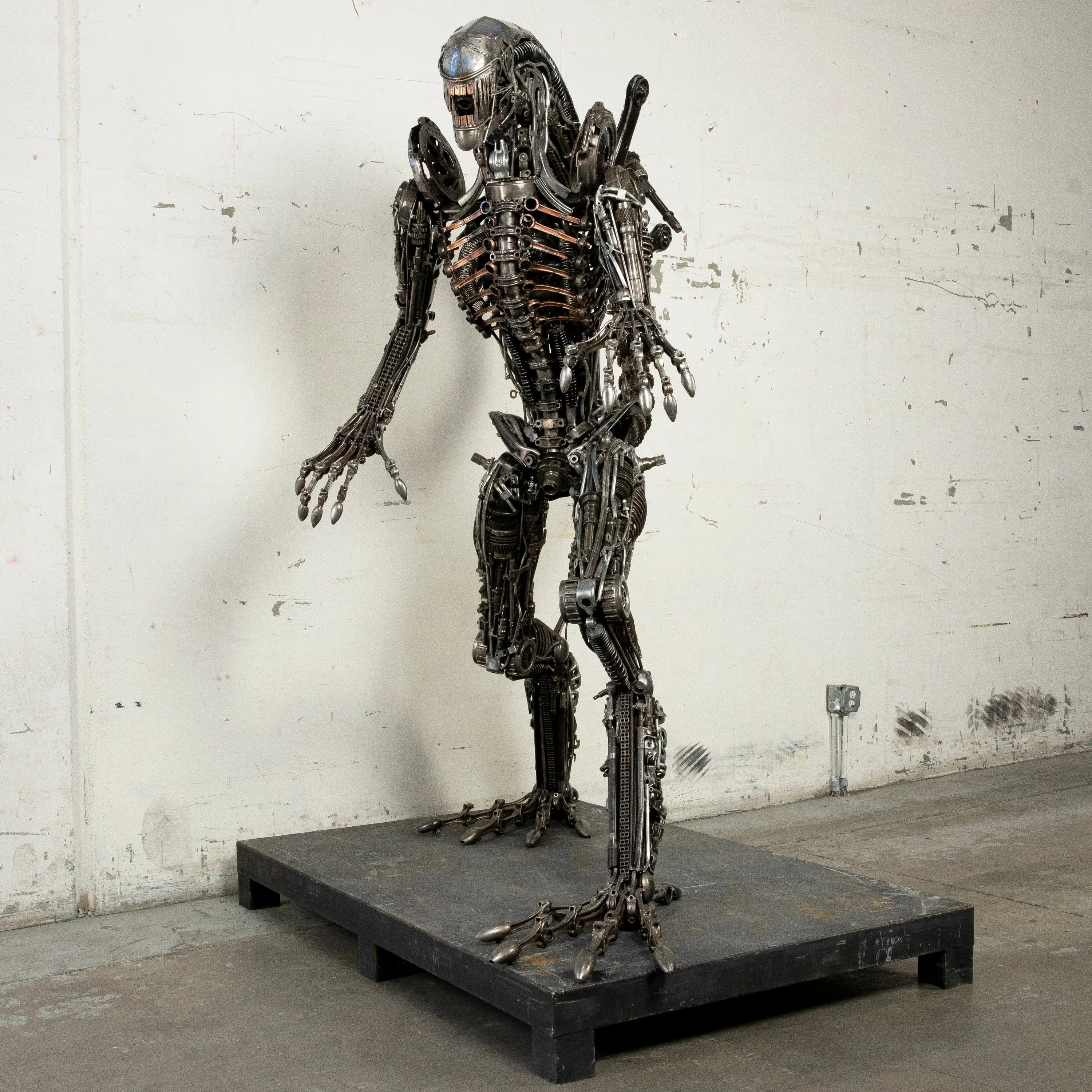 91 Alien Inspired Recycled Metal Art Sculpture