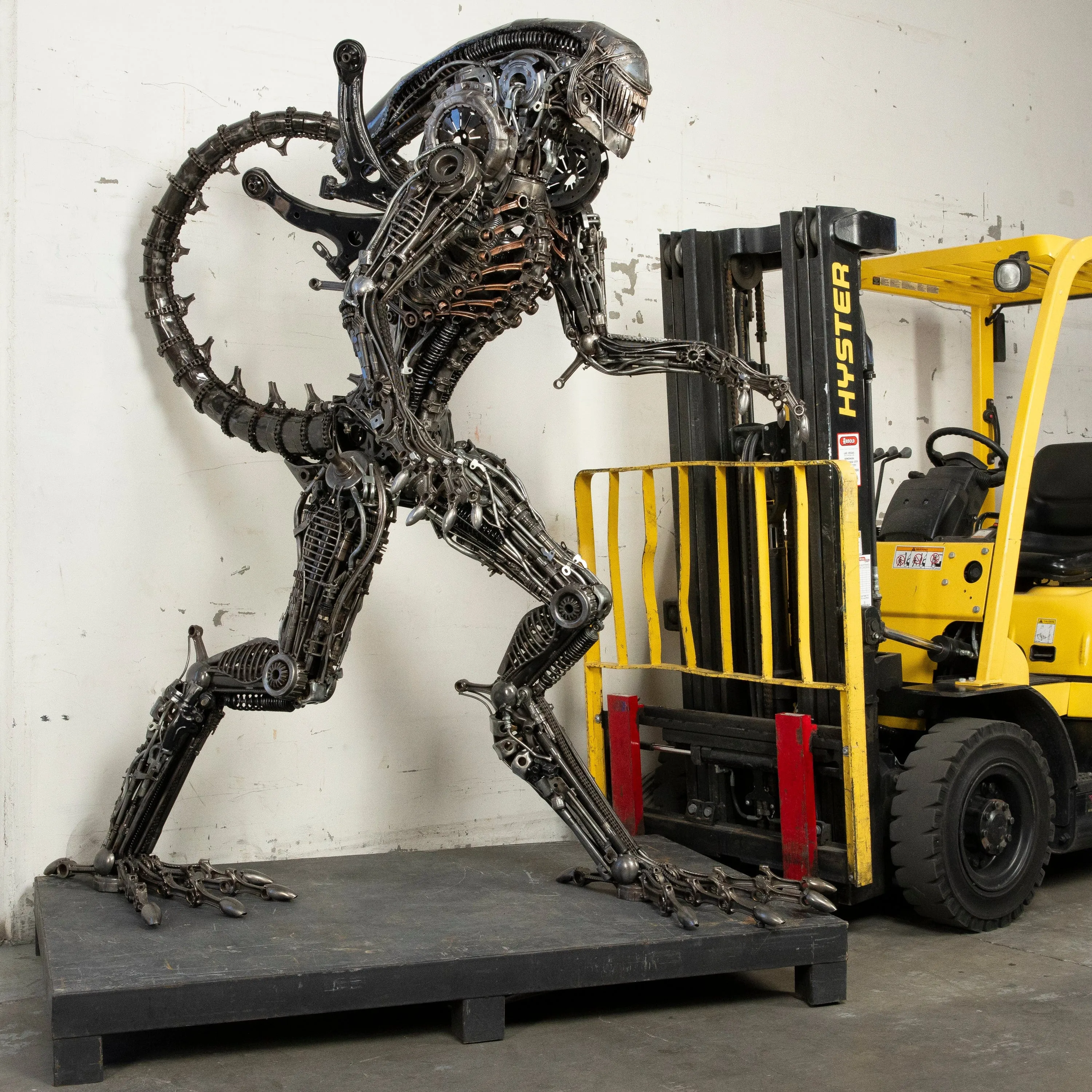 91 Alien Inspired Recycled Metal Art Sculpture