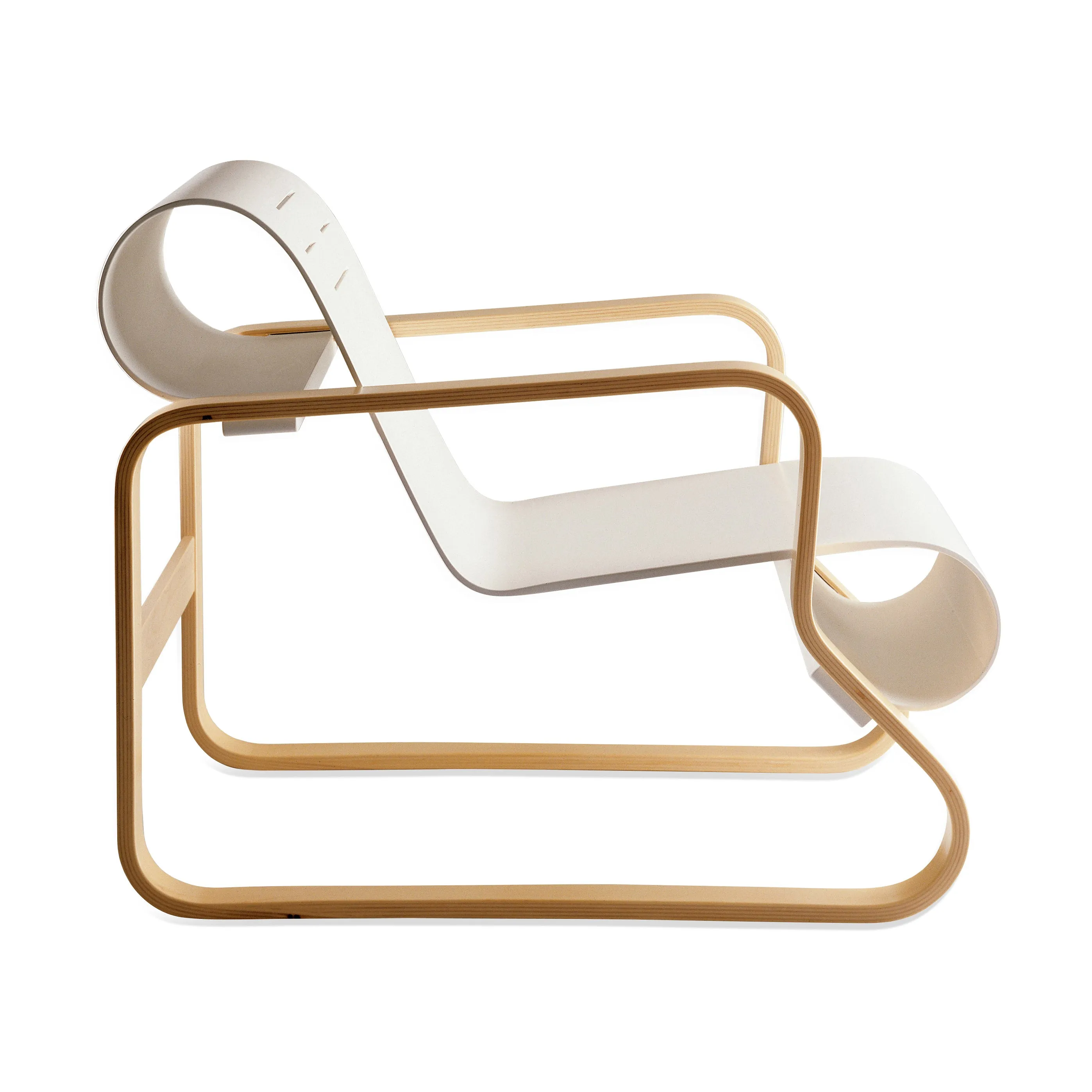 Artek Aalto Armchair 41 “Paimio” - White