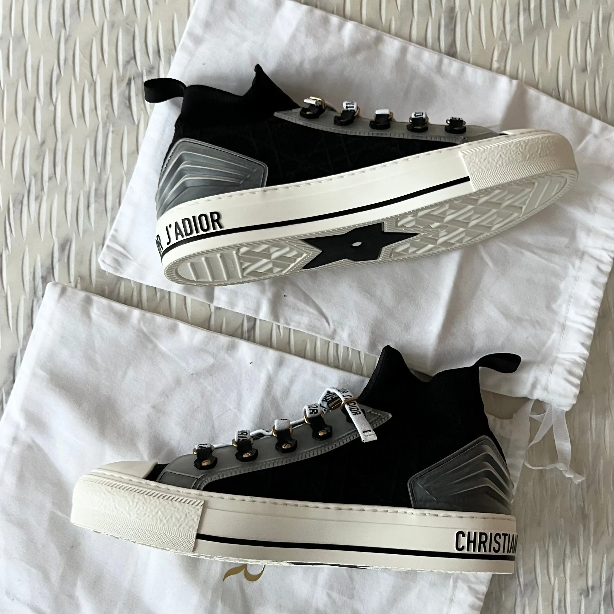 Christian Dior Walk’n’dior  High Top Sneakers