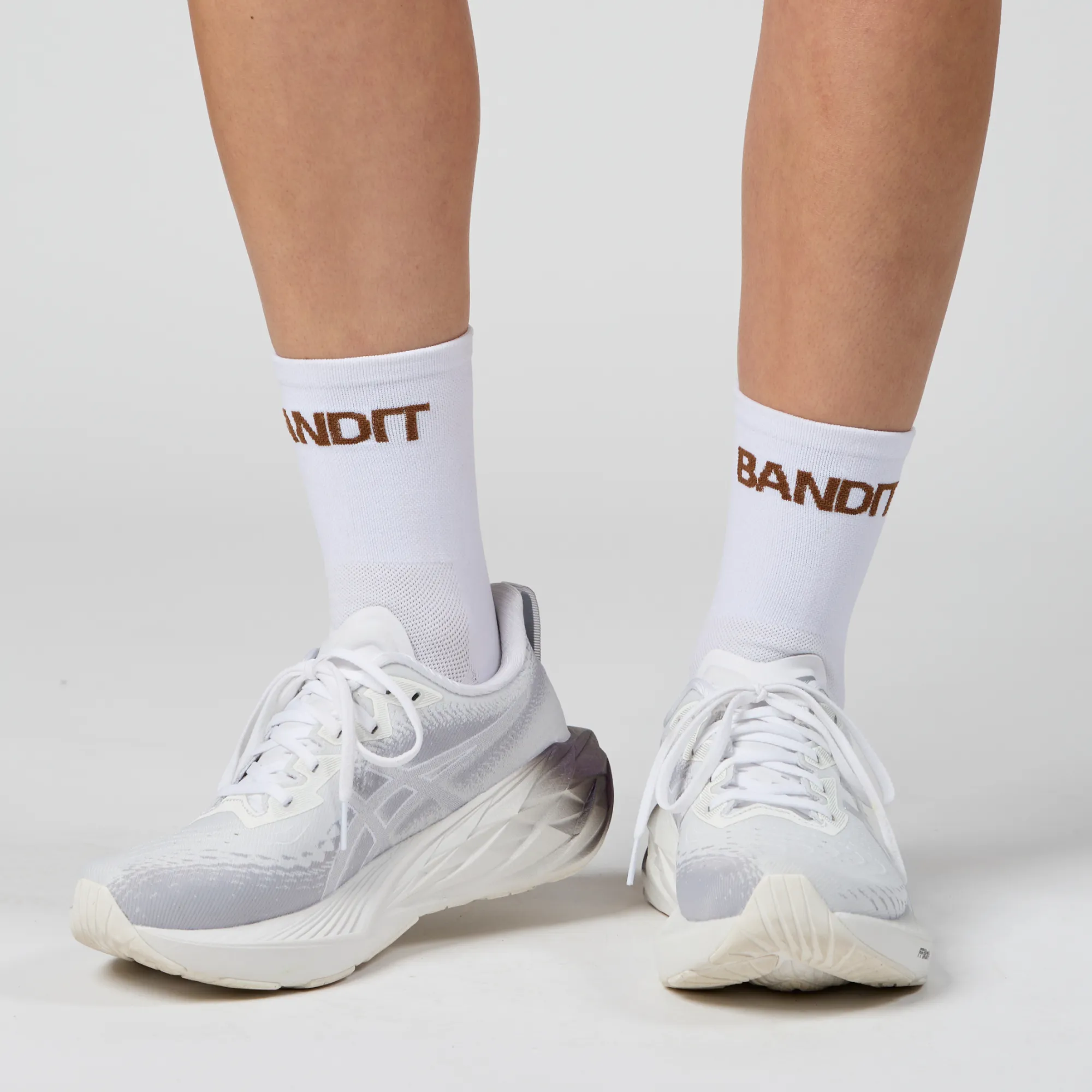 Lite Run™️ Quarter Socks - White with Nutmeg - 2 Pack