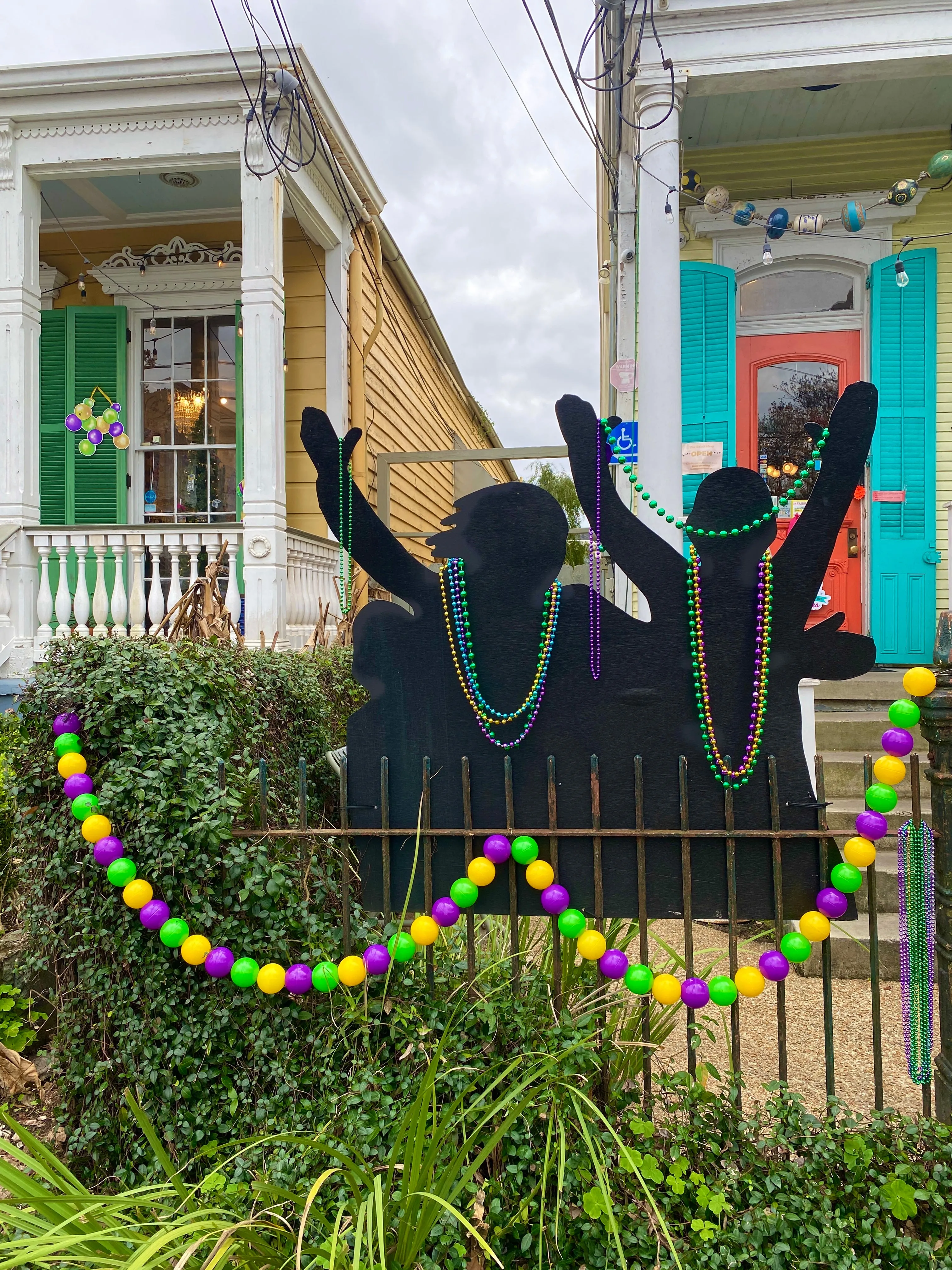 Mardi Gras Bead Garland: 10 ft. Mini beads