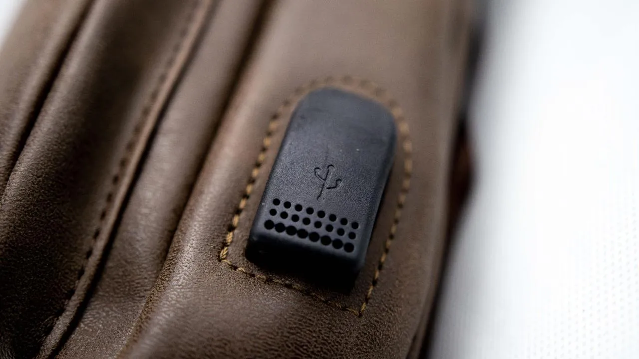 Polo Louie Chest Bag USB Charging