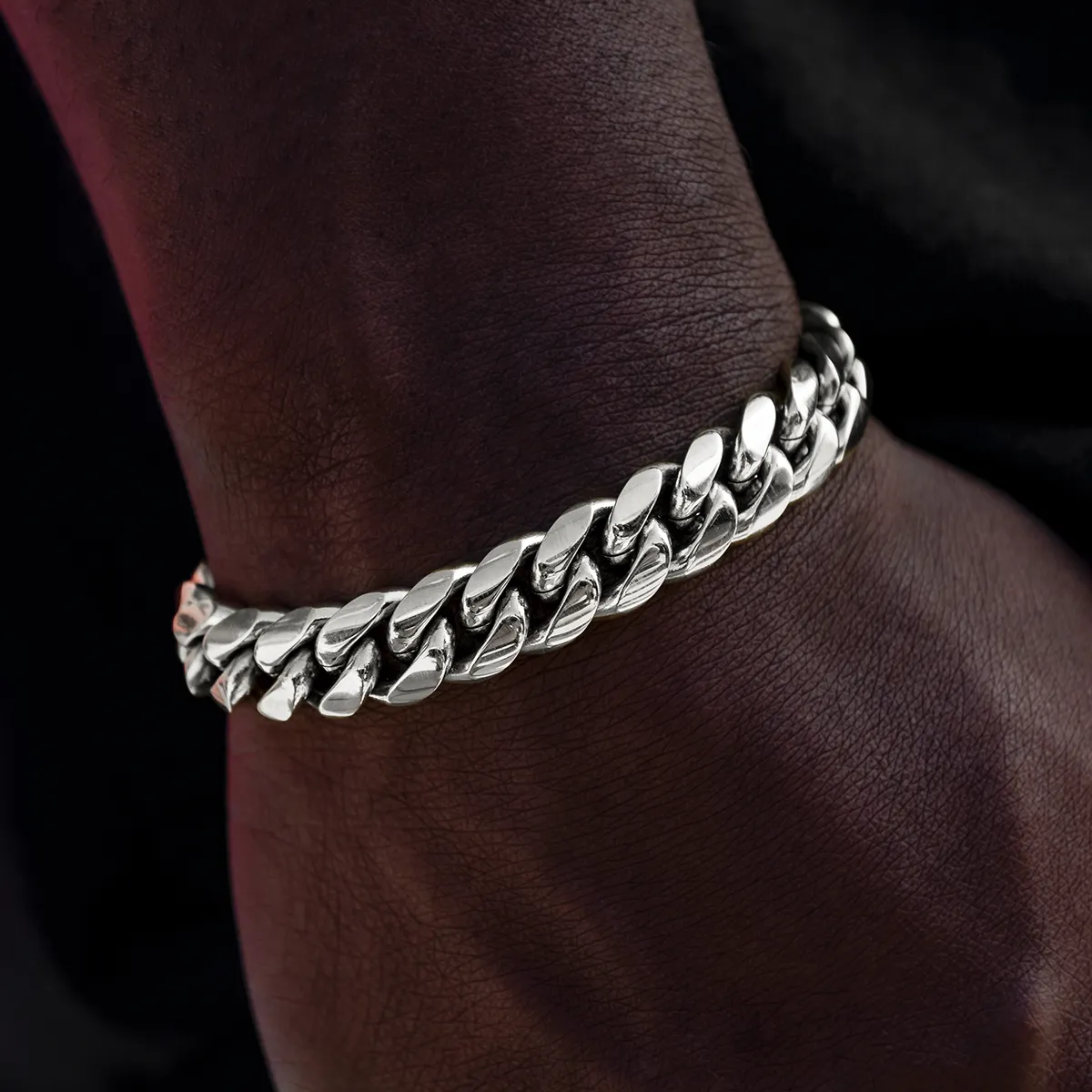 Signature Cuban Link Bracelet in White Gold - 12mm