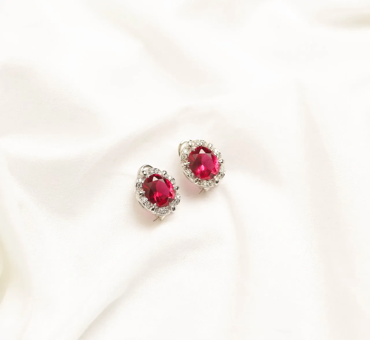 The Majestic Red Earings (925 Sterling Silver)